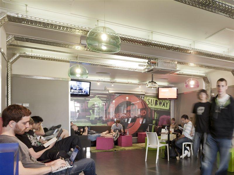 Generator London Hostel Екстериор снимка